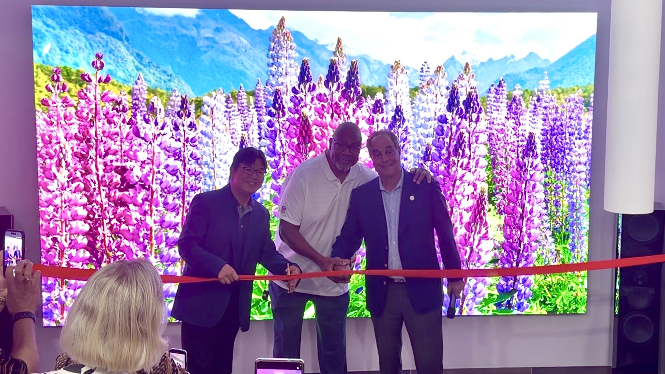 163-Inch LG MAGNIT Gen 2 MicroLED Now at Starpower Dallas